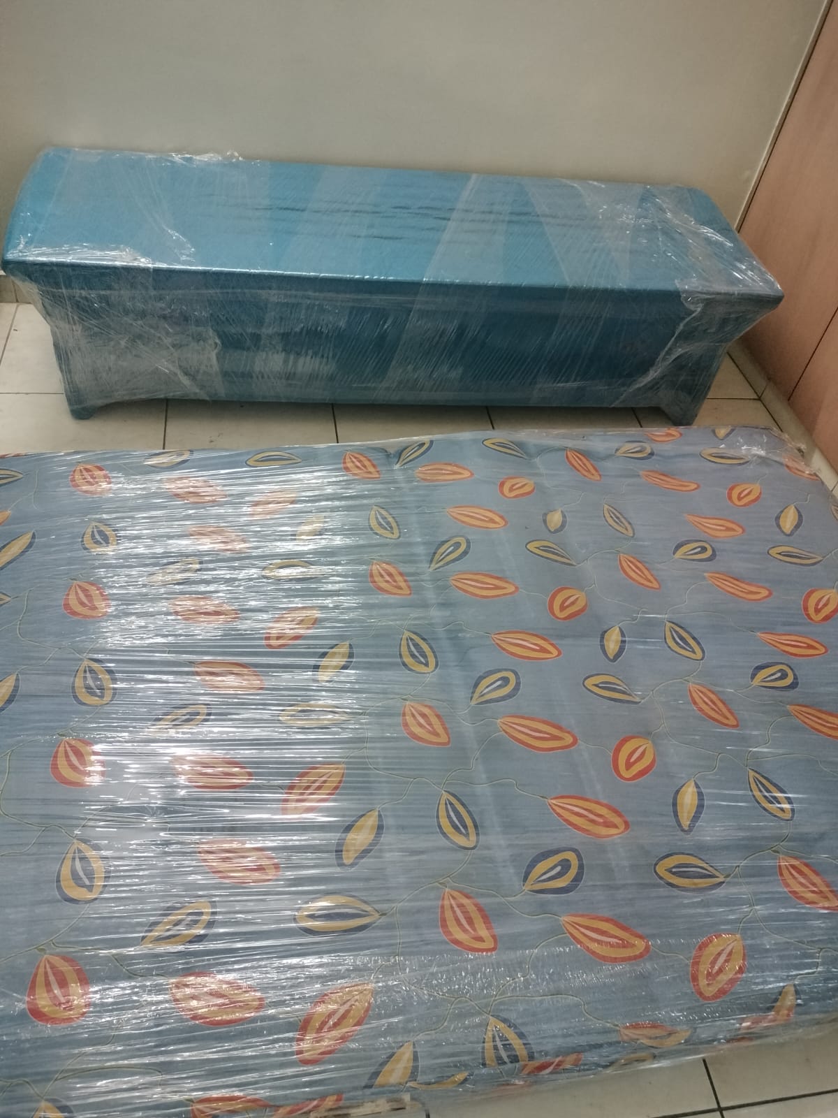 mattress packing
